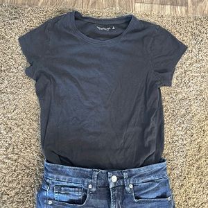 A&F soft black basic tee